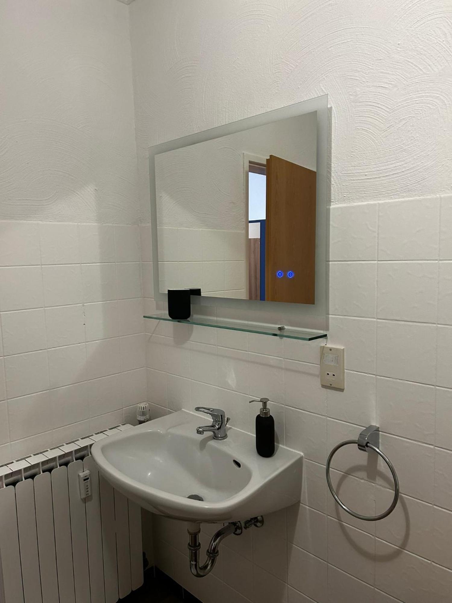 Gemuetliche Ferienwohnung-Appartement Бад-Ейнгаузен Екстер'єр фото
